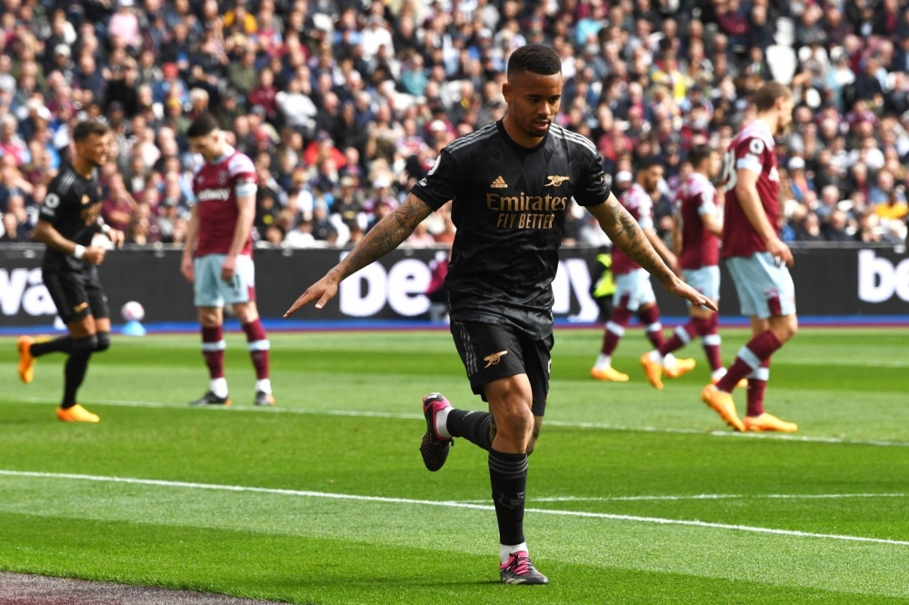 他与药厂有 他与药厂有