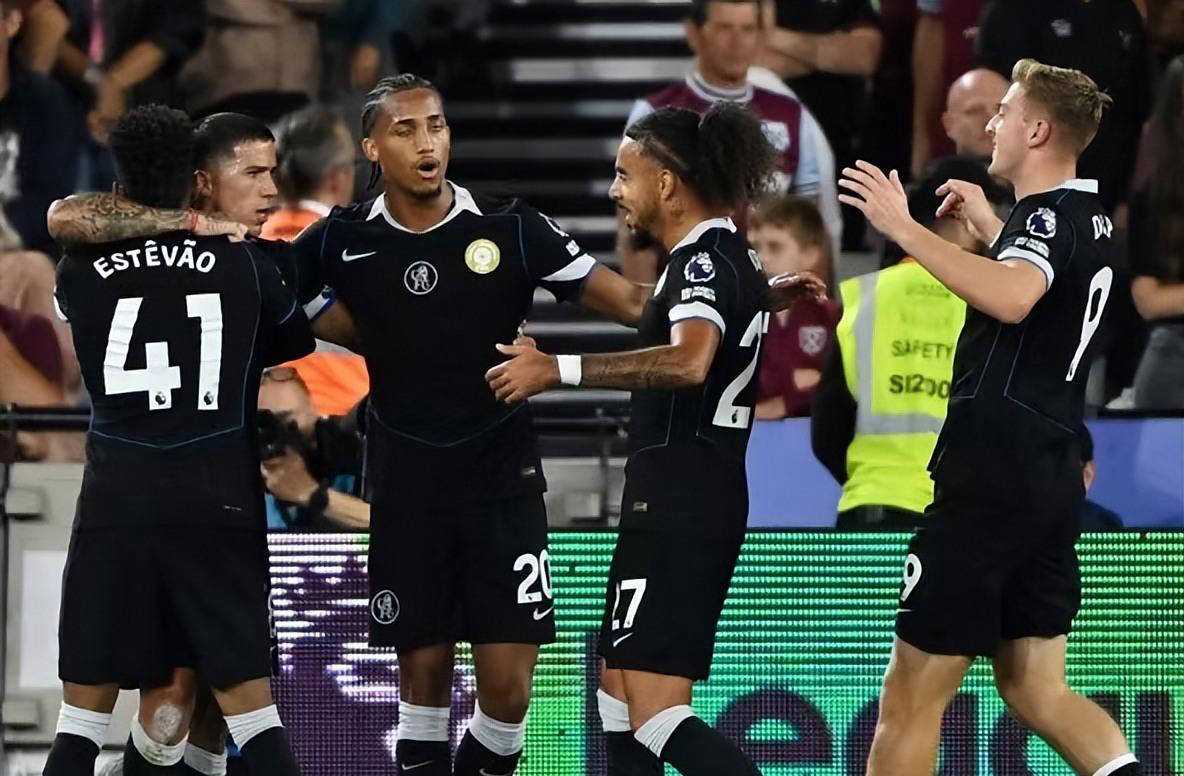 罗纳尔迪尼 罗纳尔迪尼